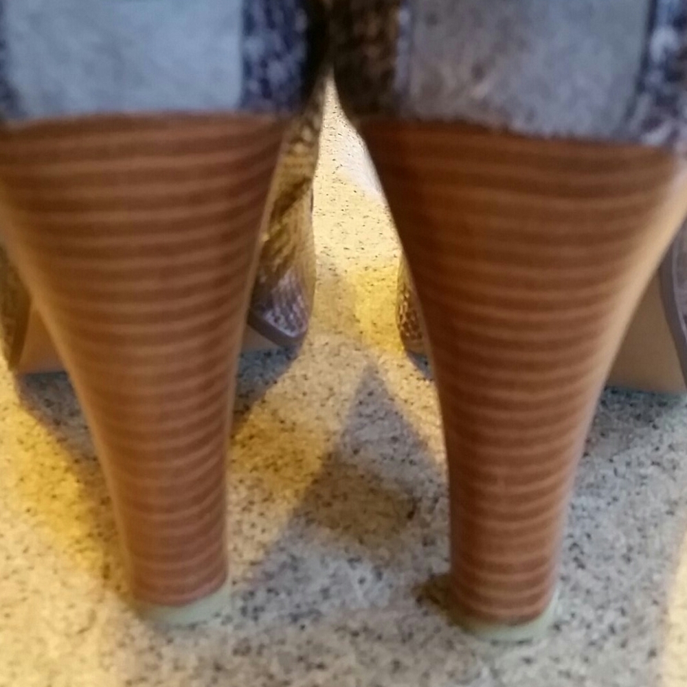💎💎💎NAUGHTY MONKEY Faux Snakeskin Peep Heels Sz. 91/2 - Picture 10 of 10